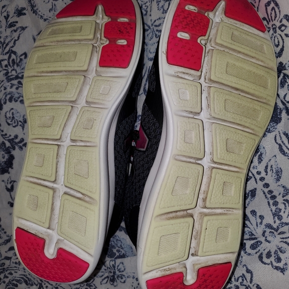 Womens New Balance Shoes WVERSRB1 - Picture 4 of 8